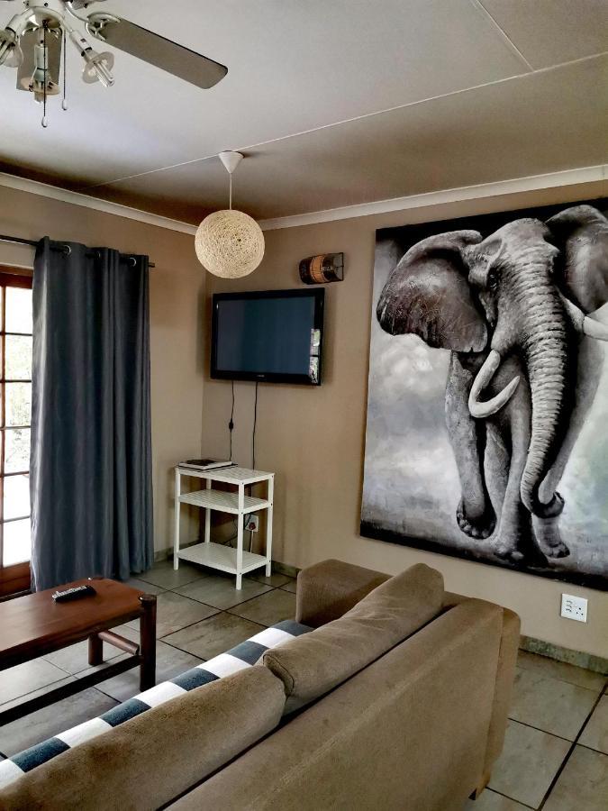 Lion King Villa Marloth Park Exterior photo